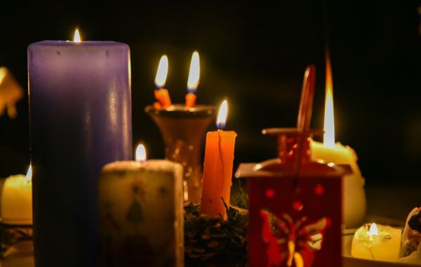 Obrazek assets/images/9/Andrzejki-6d2d8385.jpeg