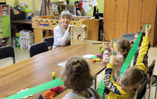 Dzieci podczas zajęć