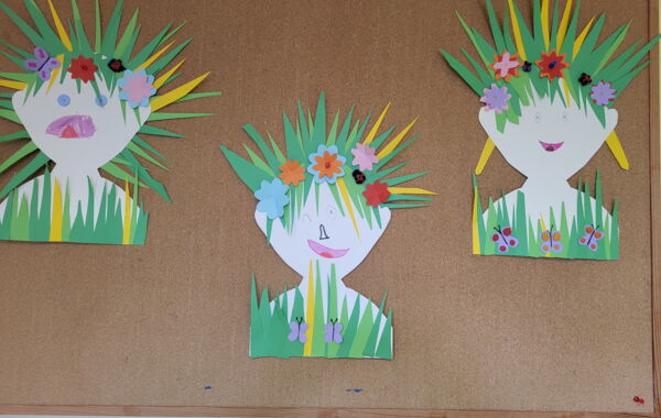 Wykonane przez dzieci prace plastyczne