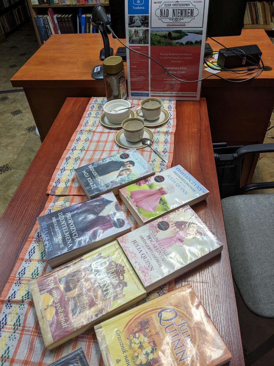 Ekpozycja przygotowana na spotkanie Klubu Czytelniczego