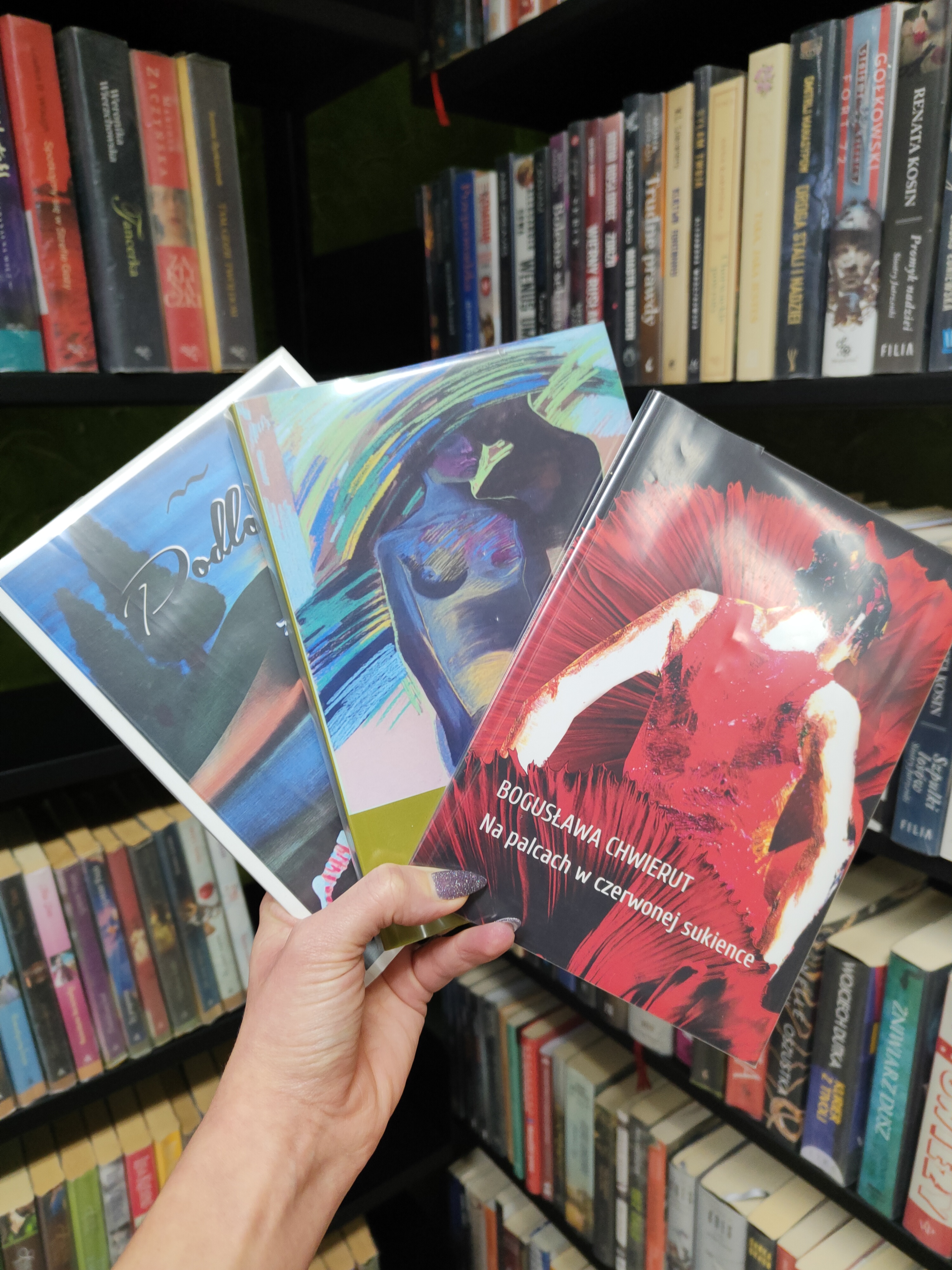 Okładki przekazanych naszej Bibliotece książek